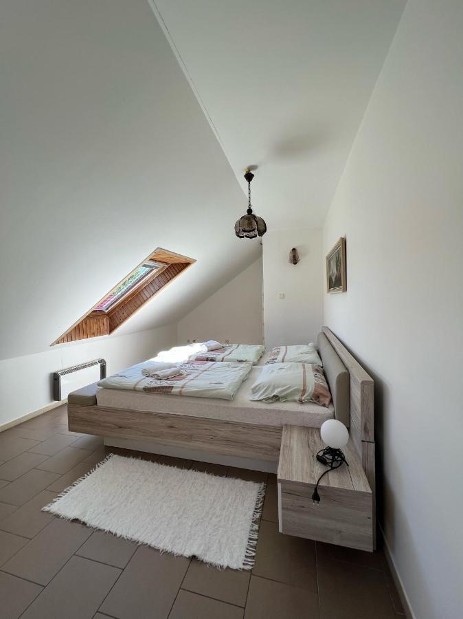 Dedinky Lakeview Cottage المظهر الخارجي الصورة