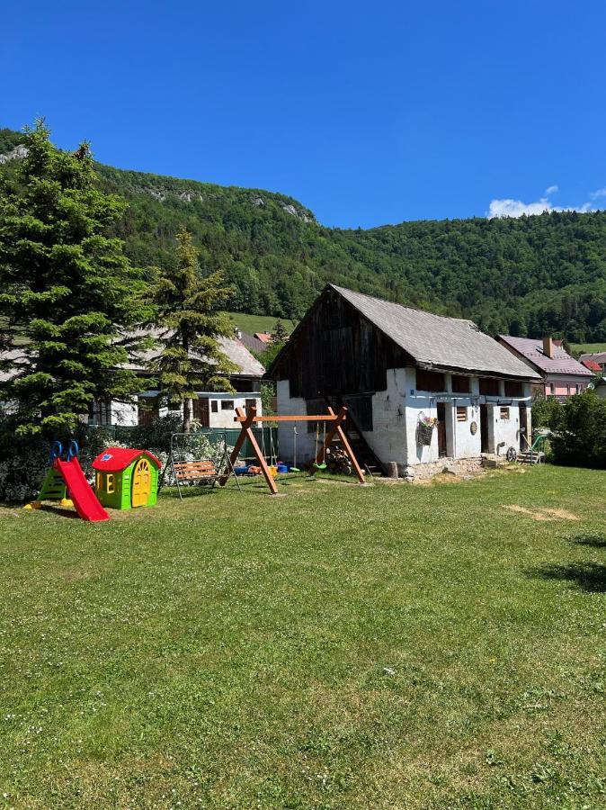 Dedinky Lakeview Cottage المظهر الخارجي الصورة